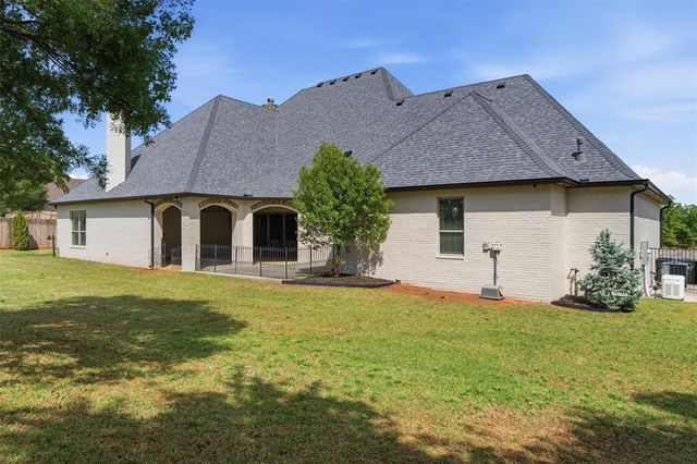14345 E Fork Road, Arcadia, OK 73007