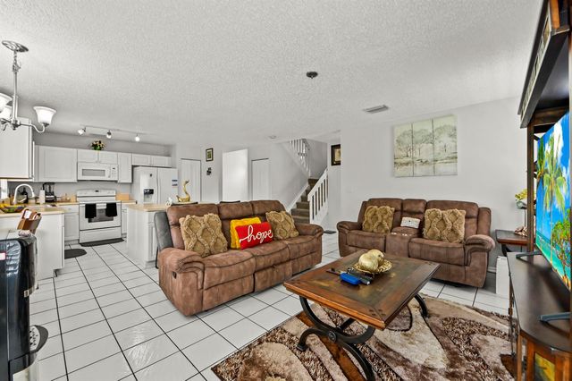 7581 BRISTOL BAY Lane, Lake Worth, FL 33467