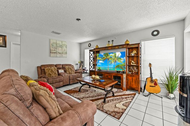 7581 BRISTOL BAY Lane, Lake Worth, FL 33467