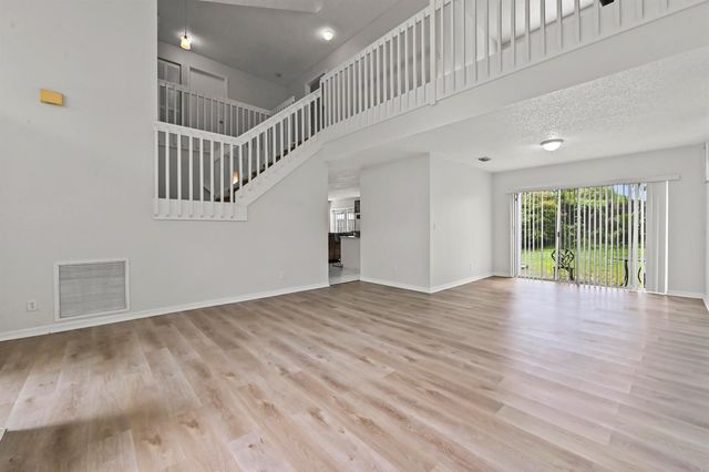 7581 BRISTOL BAY Lane, Lake Worth, FL 33467