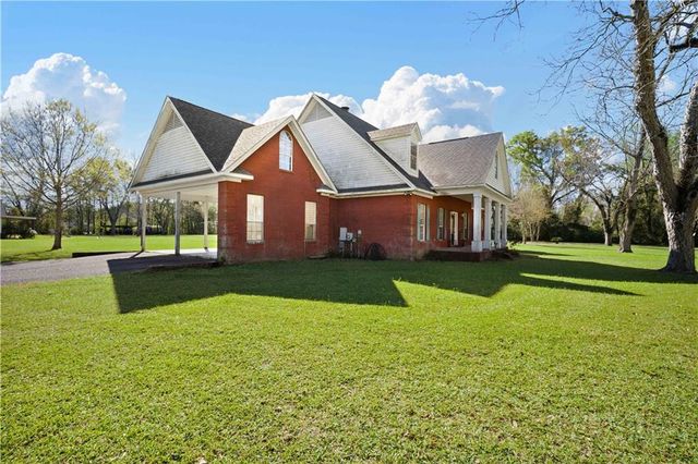 8391 Ramsey Road, Grand Bay, AL 36541