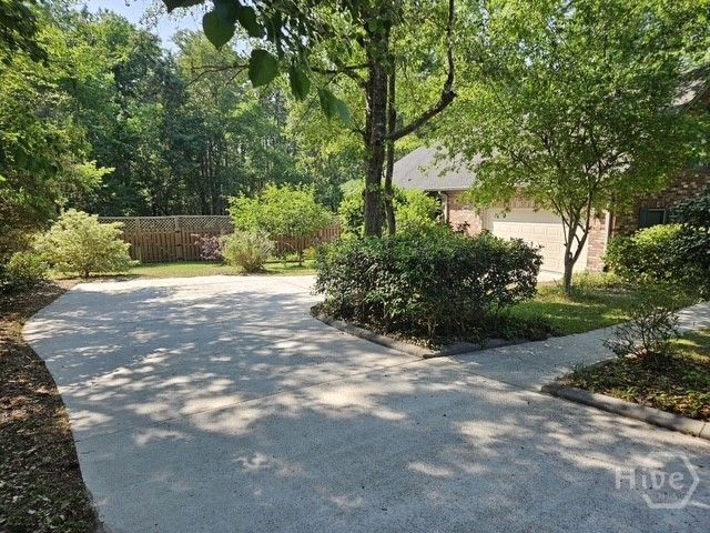 108 Lake Tomacheechee Drive, Rincon, GA 31326