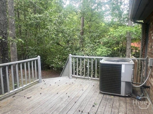 108 Lake Tomacheechee Drive, Rincon, GA 31326