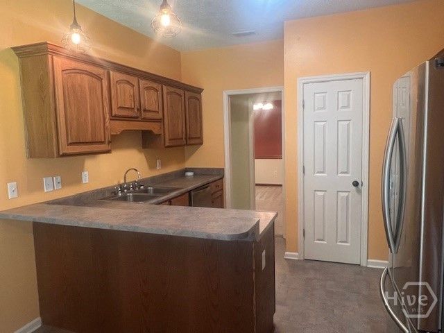 108 Lake Tomacheechee Drive, Rincon, GA 31326