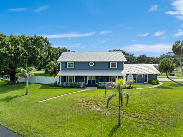 601 Dark Hammock Road, Fort Pierce, FL 34947