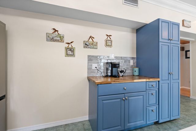 601 Dark Hammock Road, Fort Pierce, FL 34947