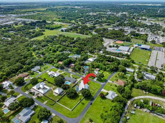 601 Dark Hammock Road, Fort Pierce, FL 34947