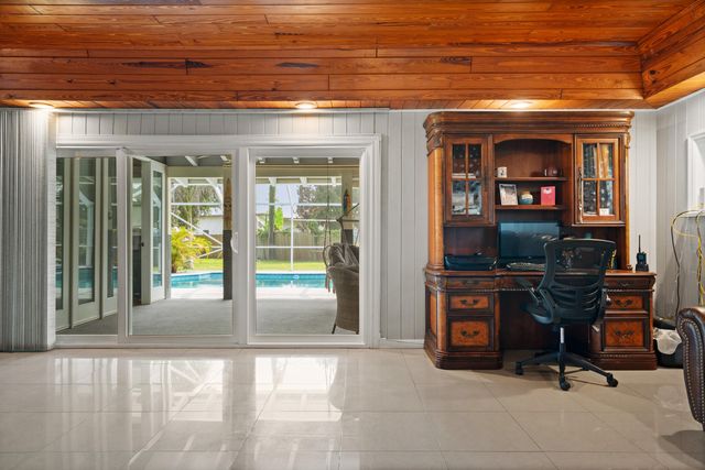 601 Dark Hammock Road, Fort Pierce, FL 34947