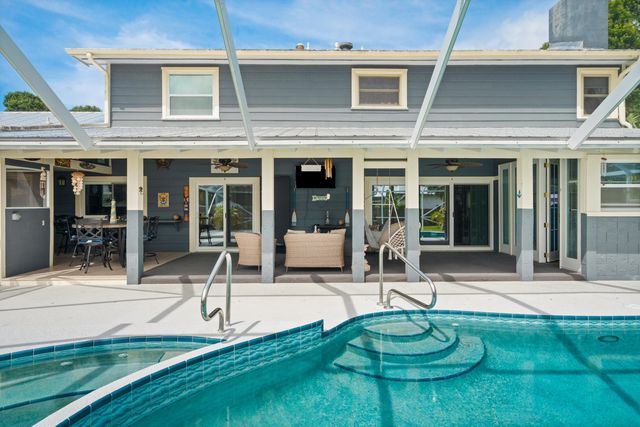 601 Dark Hammock Road, Fort Pierce, FL 34947