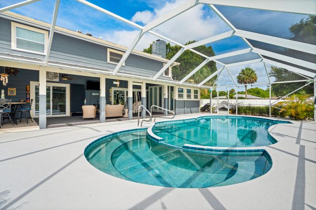601 Dark Hammock Road, Fort Pierce, FL 34947