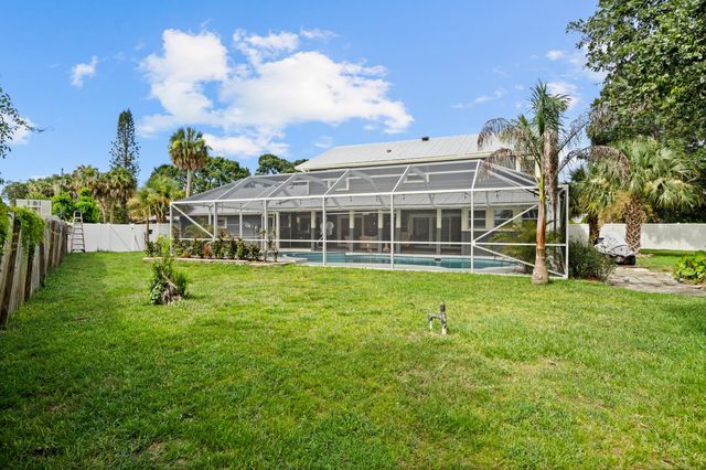 601 Dark Hammock Road, Fort Pierce, FL 34947