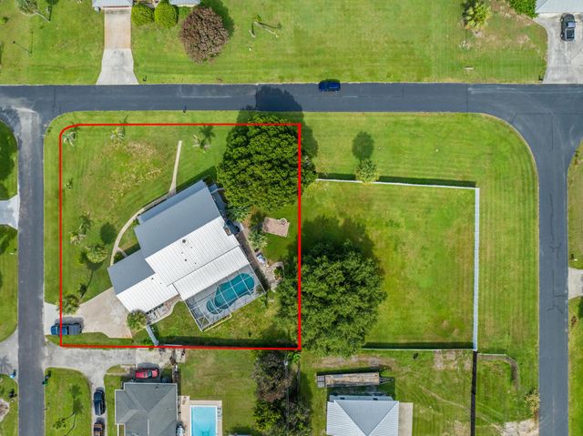 601 Dark Hammock Road, Fort Pierce, FL 34947