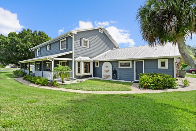 601 Dark Hammock Road, Fort Pierce, FL 34947