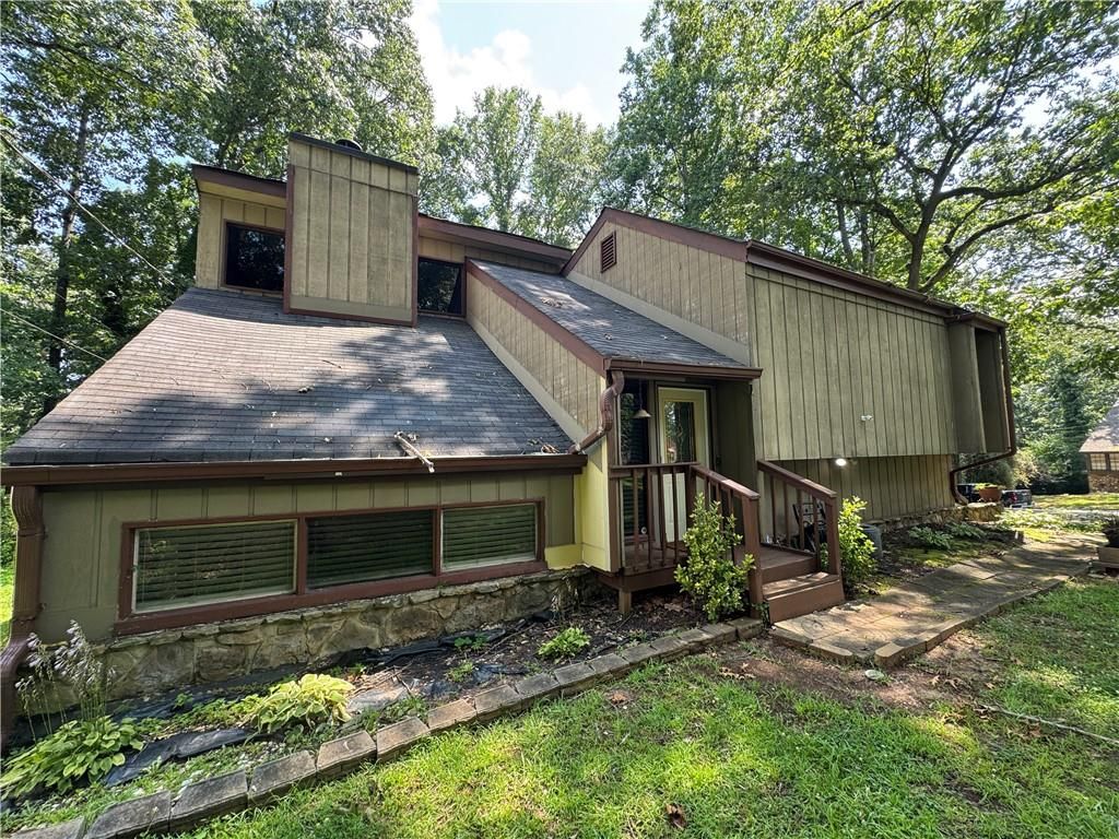 5001 Hickory Oak Court, Stone Mountain, GA 30088
