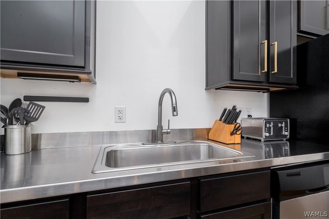 2223 University 4, Tuscaloosa, AL 35401