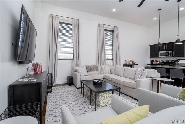 2223 University 4, Tuscaloosa, AL 35401