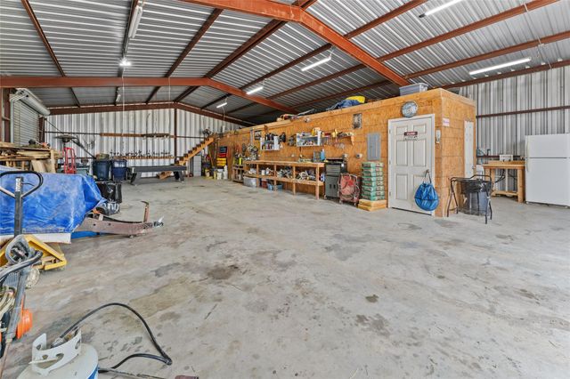 2951 County Road 360, Bartlett, TX 76511