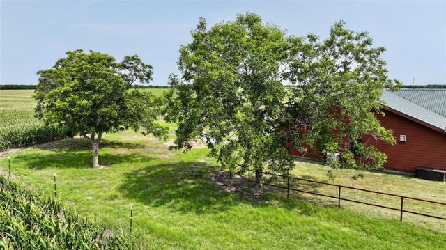 2951 County Road 360, Bartlett, TX 76511