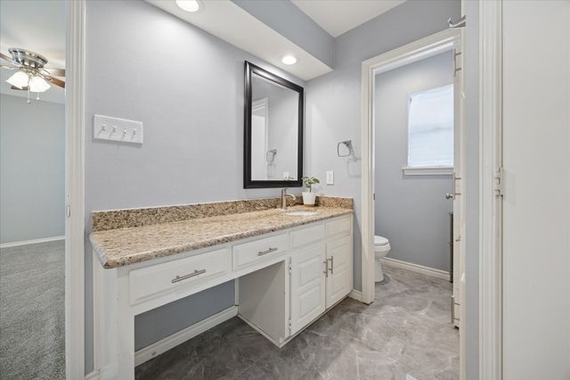 1103 Briarcliff Drive, Arlington, TX 76012