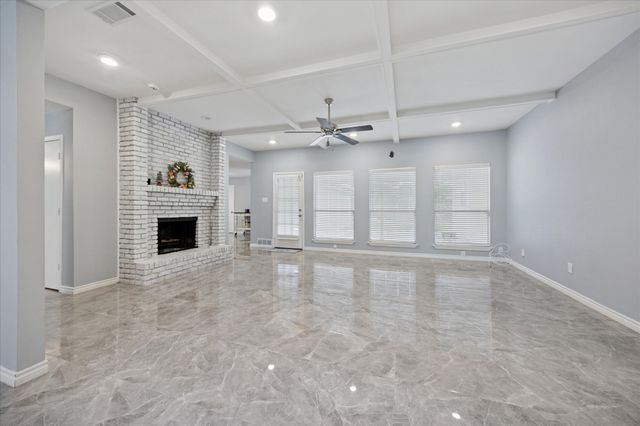 1103 Briarcliff Drive, Arlington, TX 76012