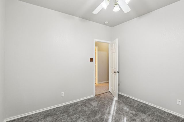 516 Shady Oaks Trail, Burleson, TX 76028