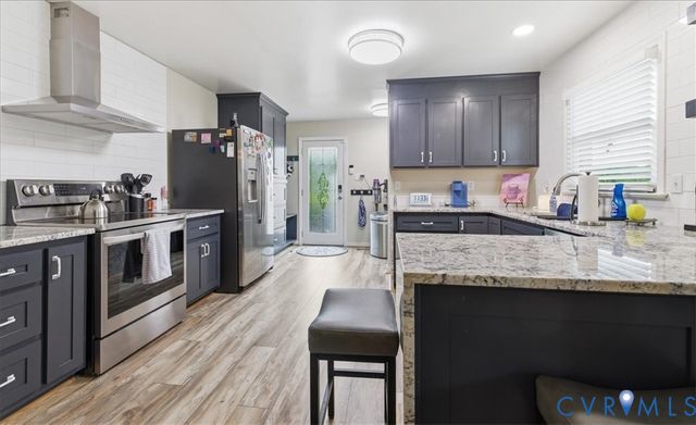 7510 Pano Dr, North Chesterfield, VA 23237