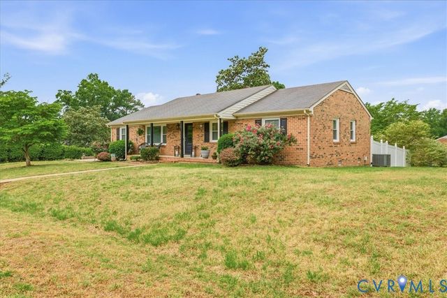 7510 Pano Dr, North Chesterfield, VA 23237