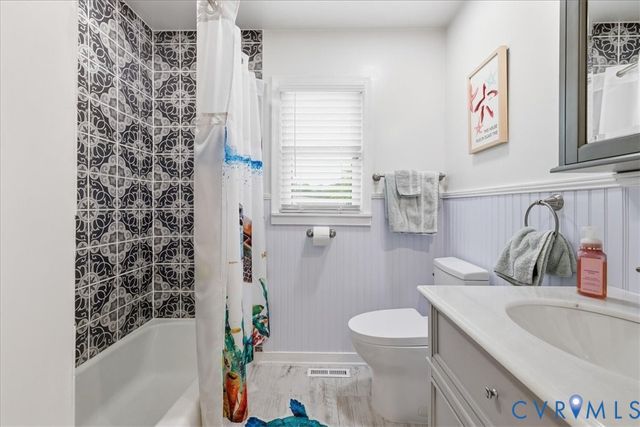 7510 Pano Dr, North Chesterfield, VA 23237