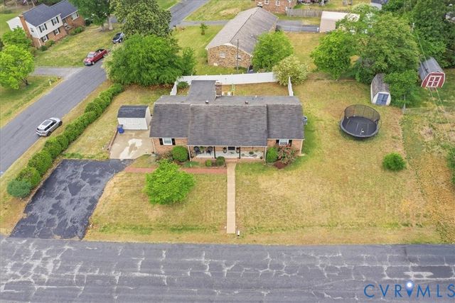 7510 Pano Dr, North Chesterfield, VA 23237