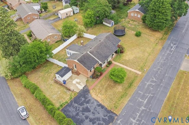 7510 Pano Dr, North Chesterfield, VA 23237