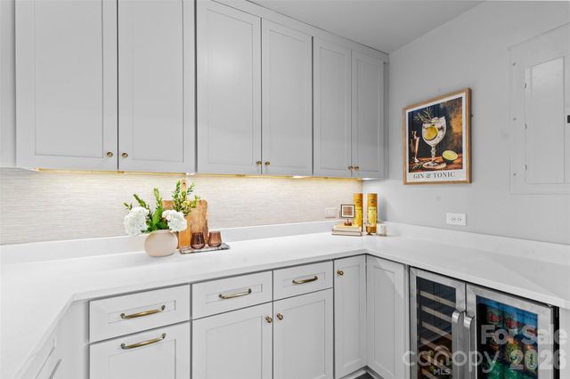 4801 Fairheath Road, Charlotte, NC 28210