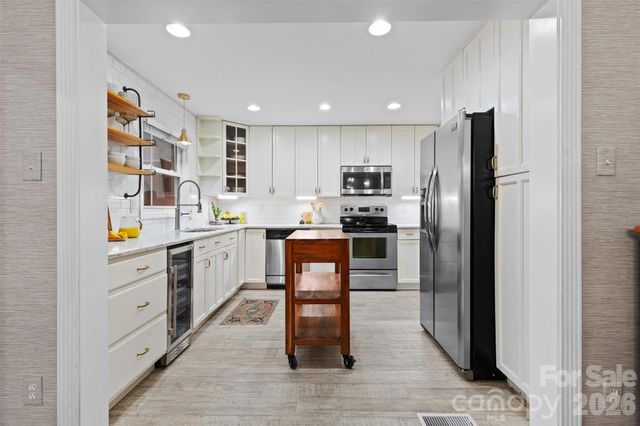 4801 Fairheath Road, Charlotte, NC 28210