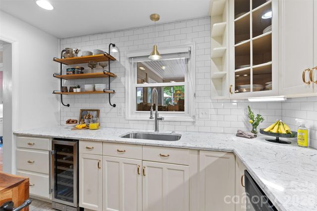 4801 Fairheath Road, Charlotte, NC 28210