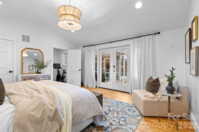 4801 Fairheath Road, Charlotte, NC 28210