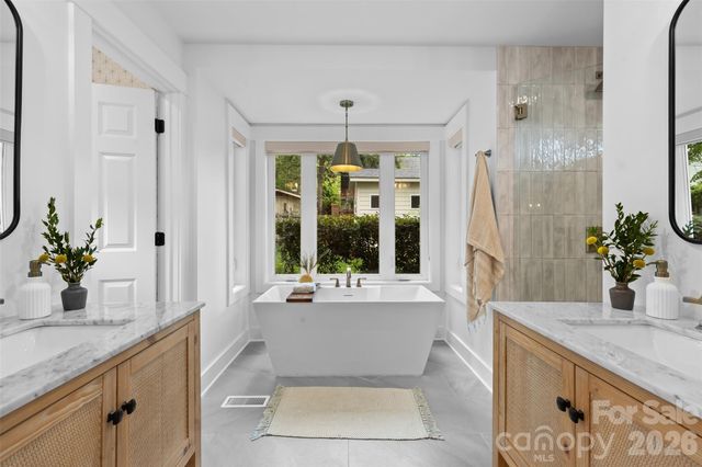4801 Fairheath Road, Charlotte, NC 28210
