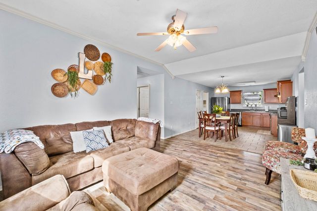 512 Saunders Drive, North Little Rock, AR 72117