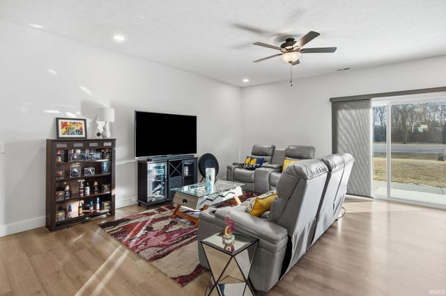 307 N Filmore Avenue, Fowler, IN 47944