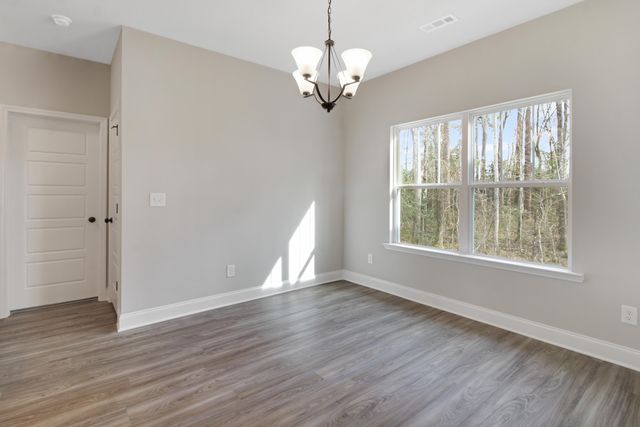 1675 Pine Ridge Dr N, Hephzibah, GA 30815