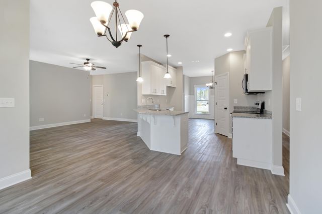1675 Pine Ridge Dr N, Hephzibah, GA 30815