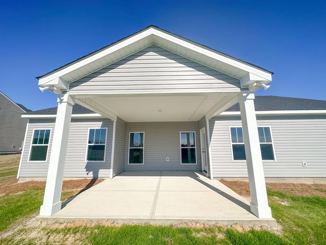 1675 Pine Ridge Dr N, Hephzibah, GA 30815