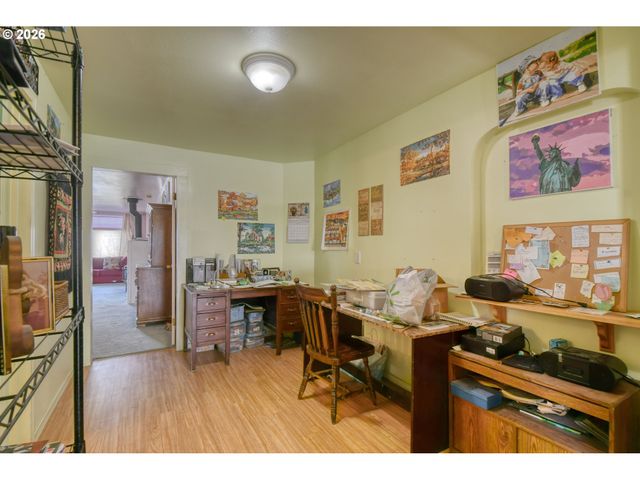 554 W HIGH St, Athena, OR 97813