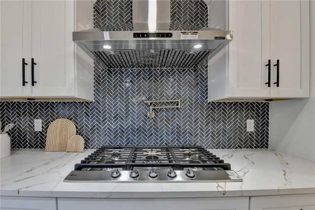 2692 Thatcher Court, Lawrenceville, GA 30044