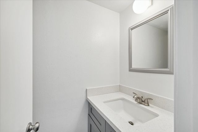 7821 Rue Saint Cyr Street 55, Houston, TX 77074