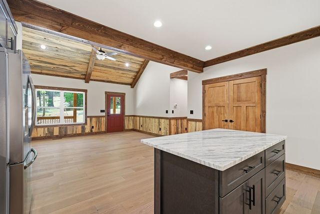 121 Orbit Lane, Ellijay, GA 30540