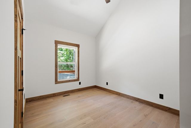 121 Orbit Lane, Ellijay, GA 30540