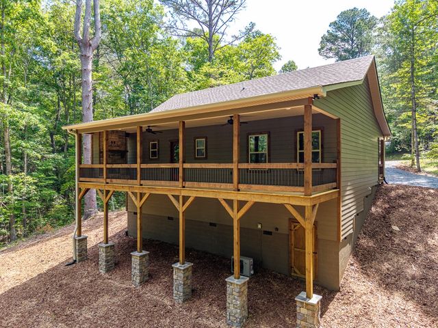 121 Orbit Lane, Ellijay, GA 30540