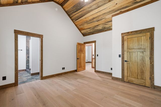 121 Orbit Lane, Ellijay, GA 30540