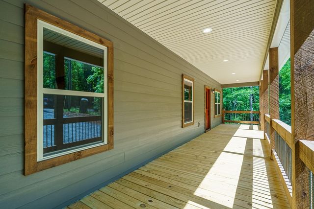 121 Orbit Lane, Ellijay, GA 30540