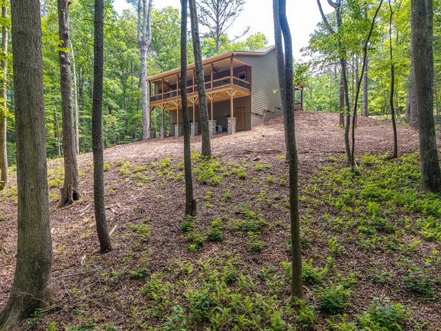 121 Orbit Lane, Ellijay, GA 30540