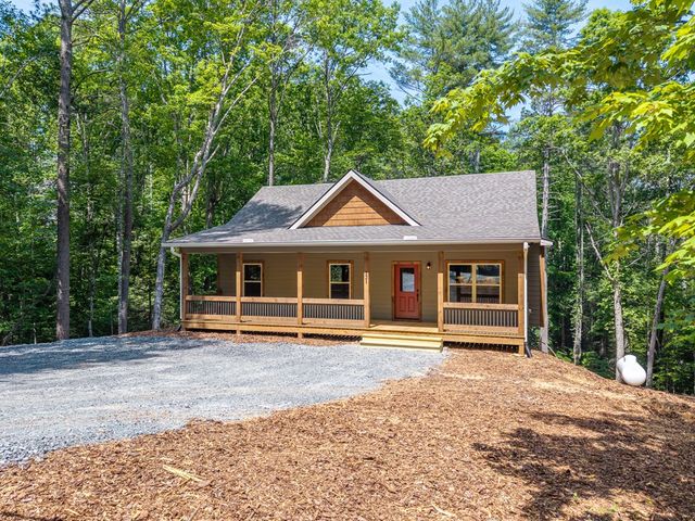 121 Orbit Lane, Ellijay, GA 30540
